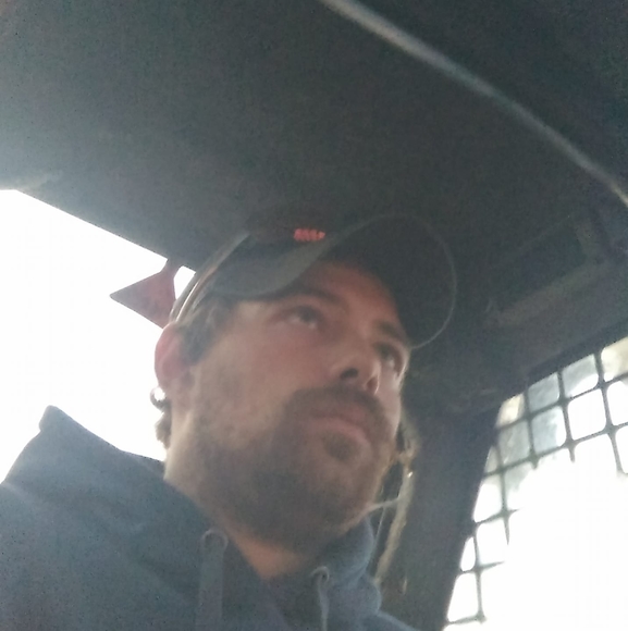 Meet your Posher, Christopher - Picture 1 of 1